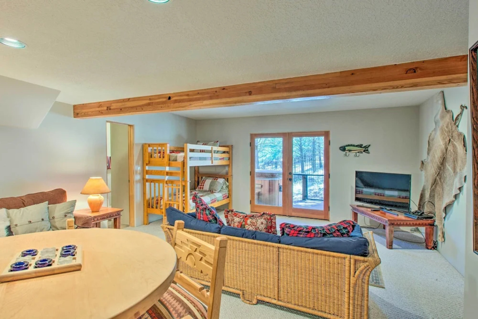 Stunning Angel Fire Cabin w/ Hot Tub & 3 Decks!