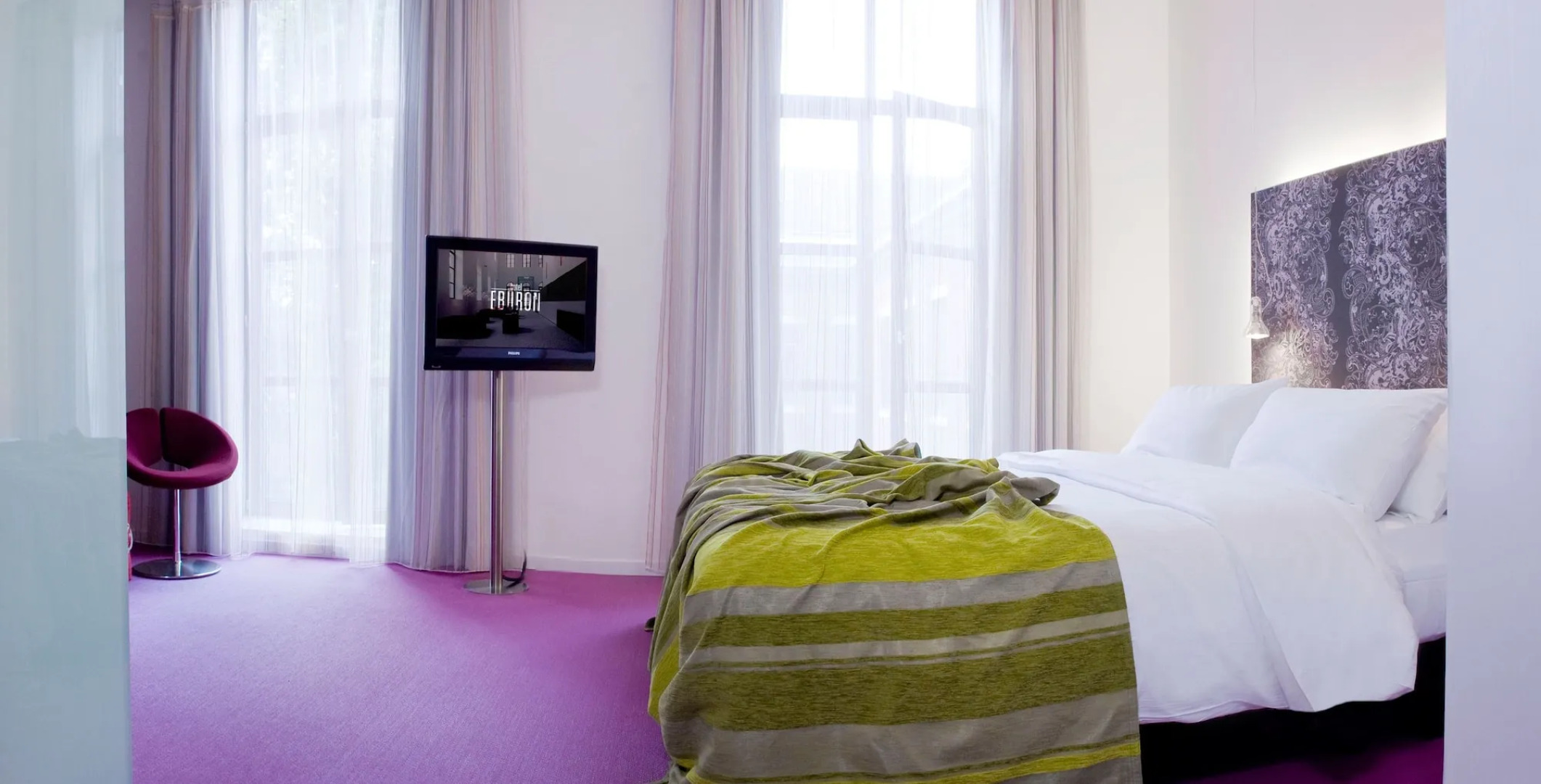 Eburon Hotel - Different Hotels