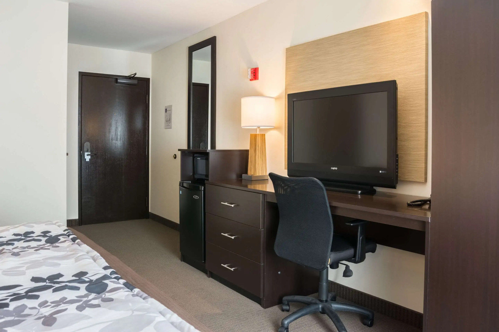 Sleep Inn Bend Crossroads Plaza