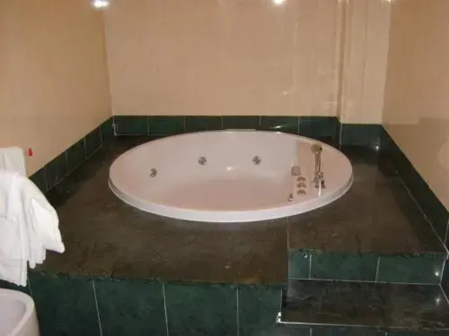 Hotel - Motel Flower