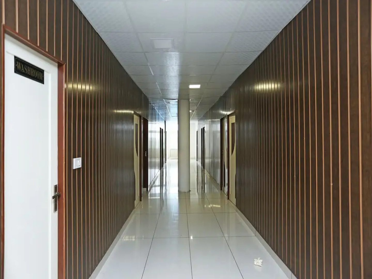 OYO 16515 Hotel Bombay Residency