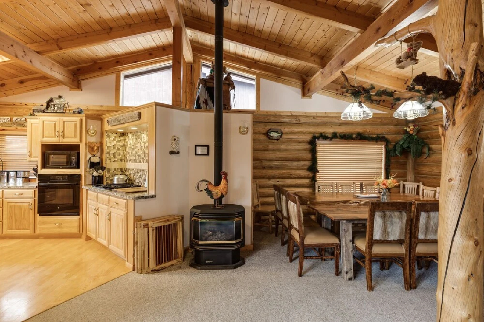 Bucksaw Lodge