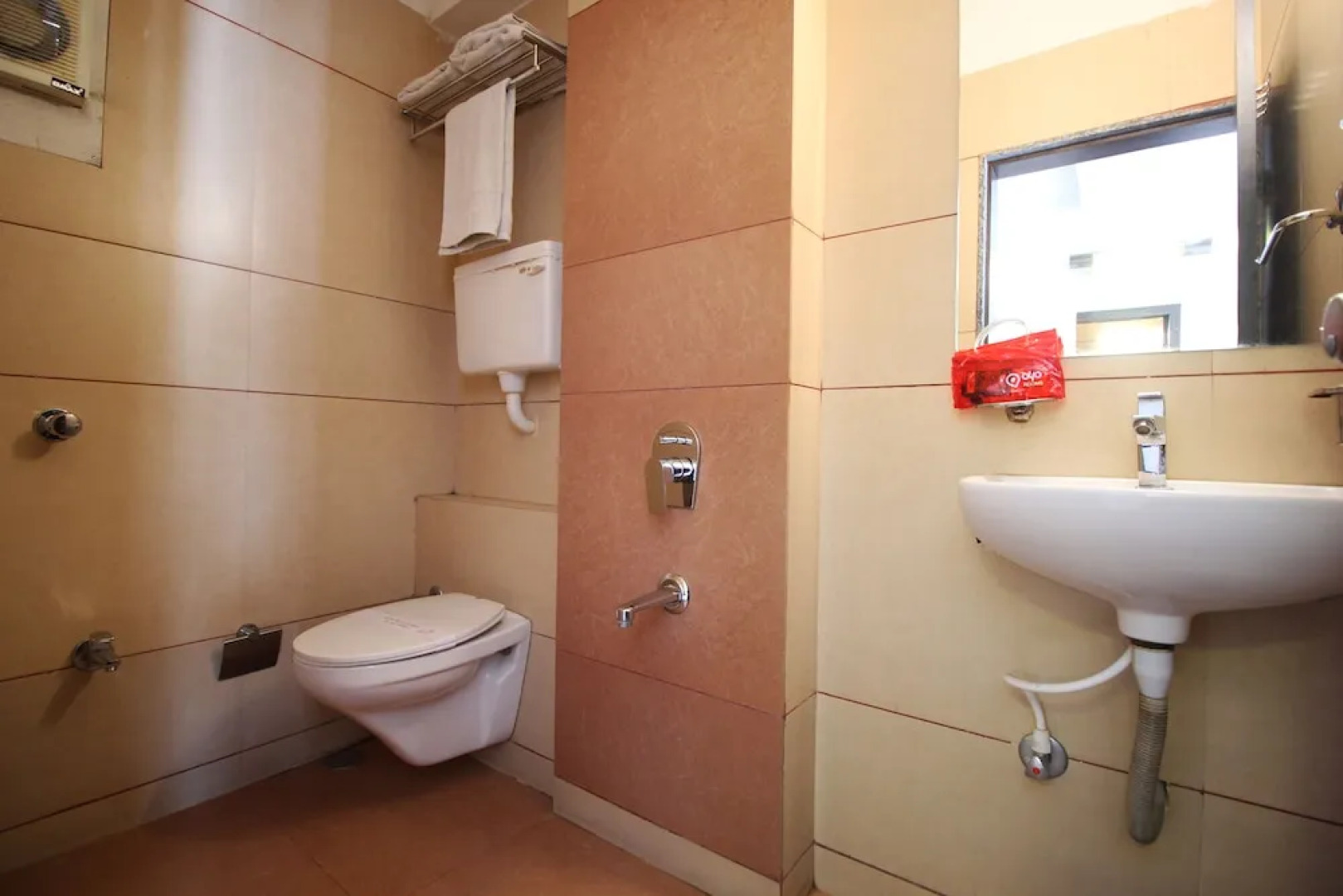 OYO 1315 Hotel Jyoti