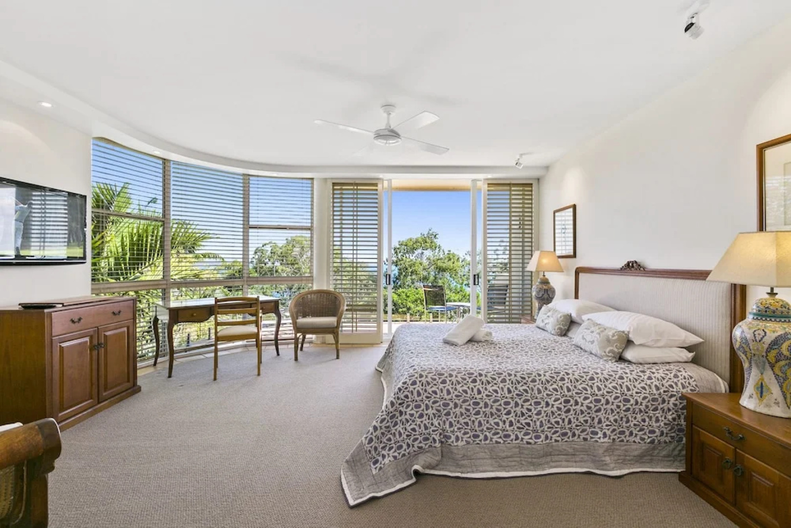 Spectacular Penthouse in Little Cove Noosa Heads - Unit 2 Cuvee 29 Allambie Rise