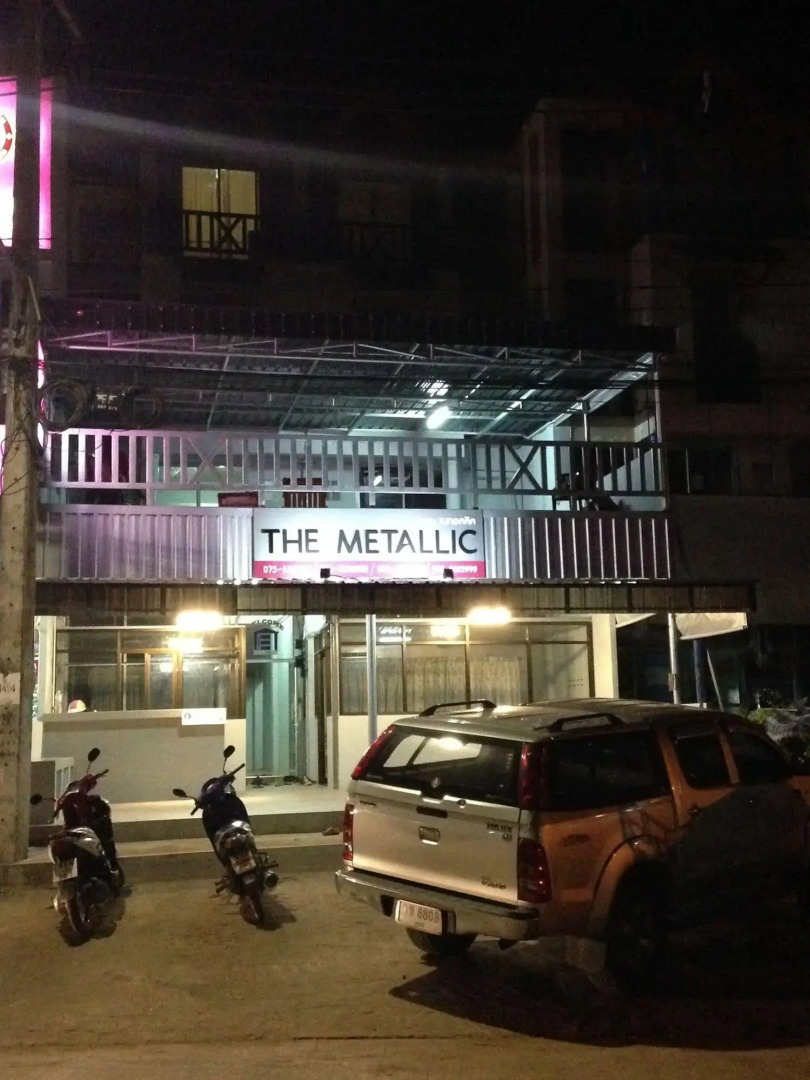 The Metallic Hostel