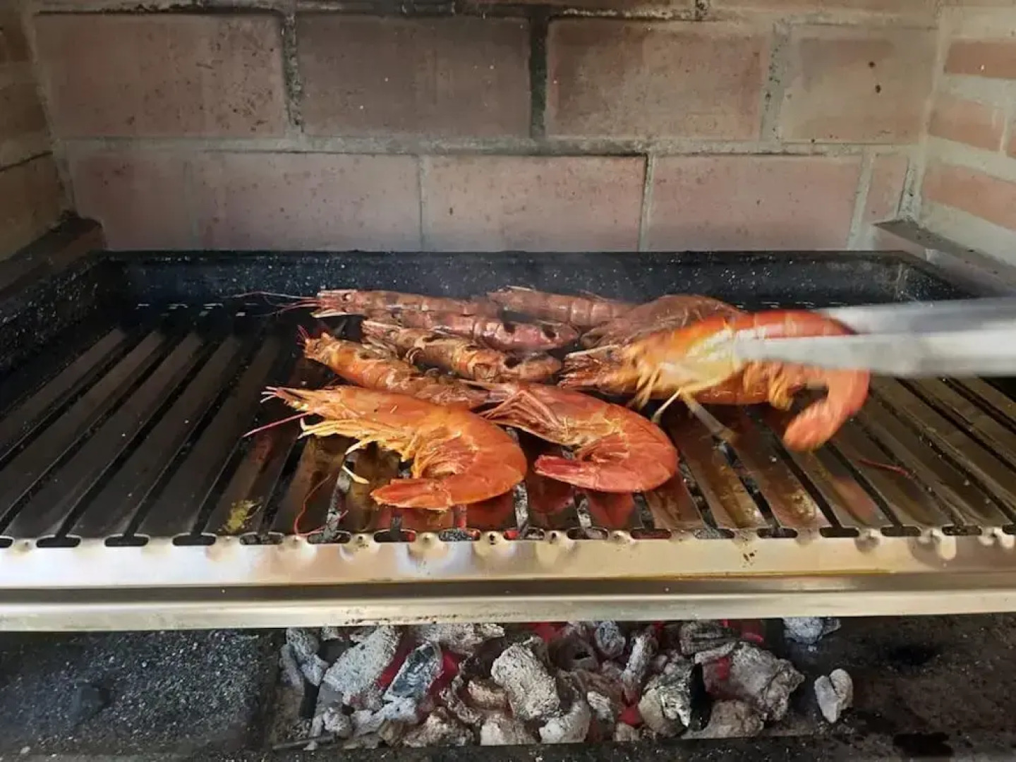 Spacious Villa with Hot Tub in Arenas