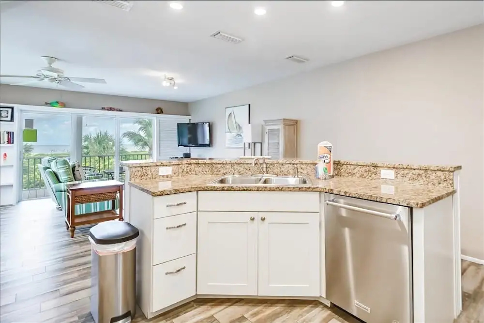 Turtleback Unit #14 - 3 Br Villa