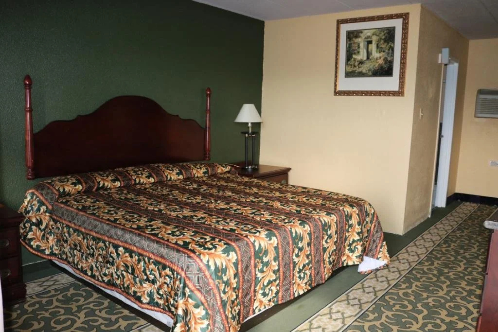 Hotel O Miami Inn & Suites Chicago Midway Airport