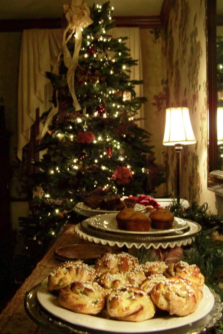 Fallen Tree Farm Bed & Breakfast