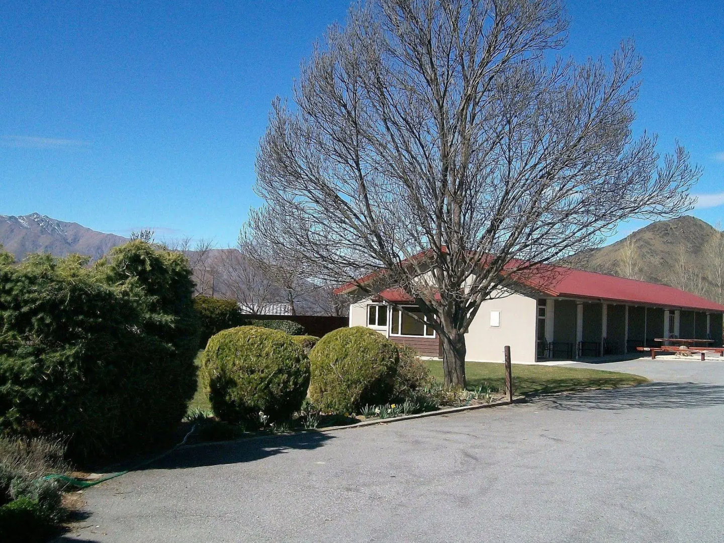 Sierra Motel