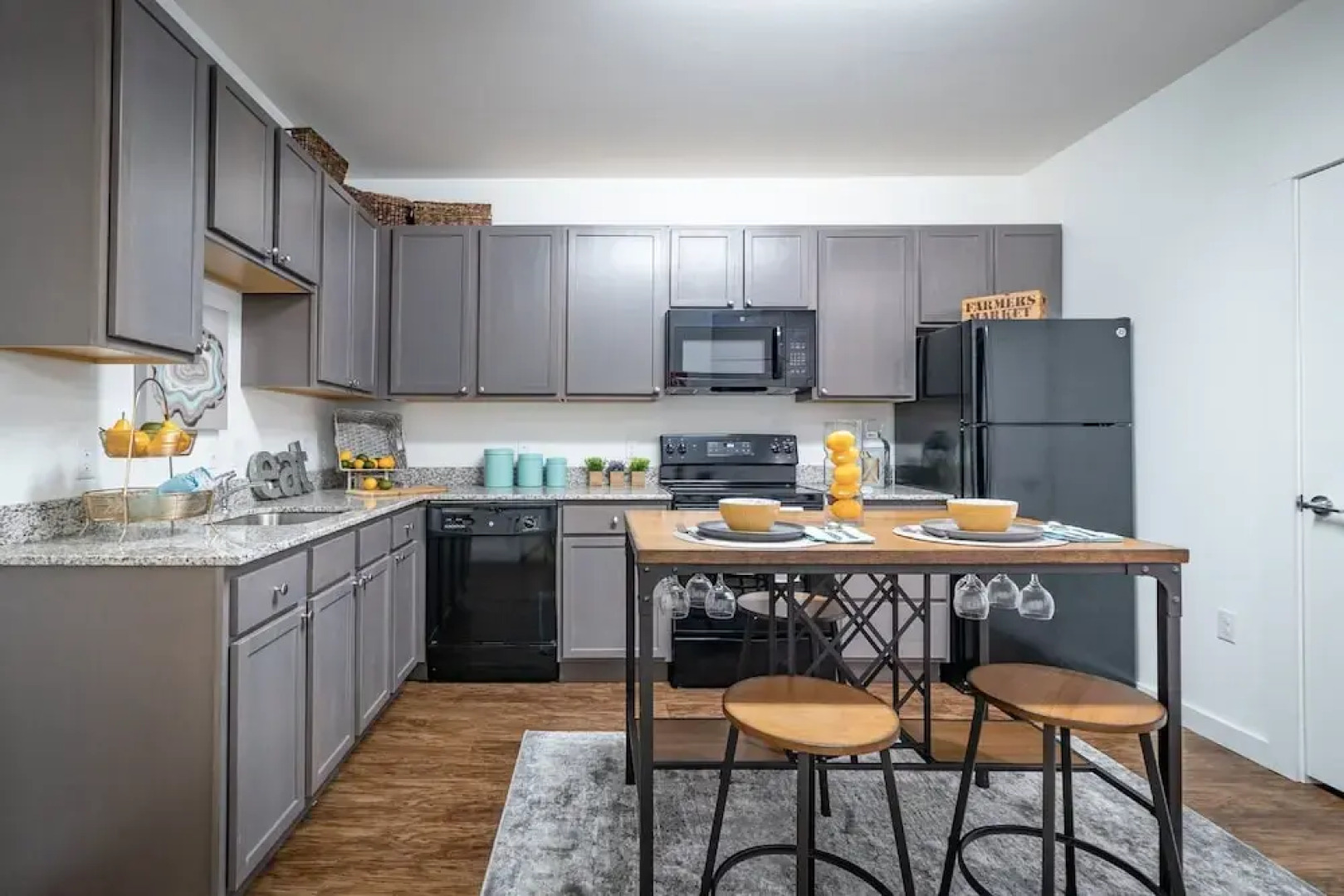 Church Hill District Condos by Barsala