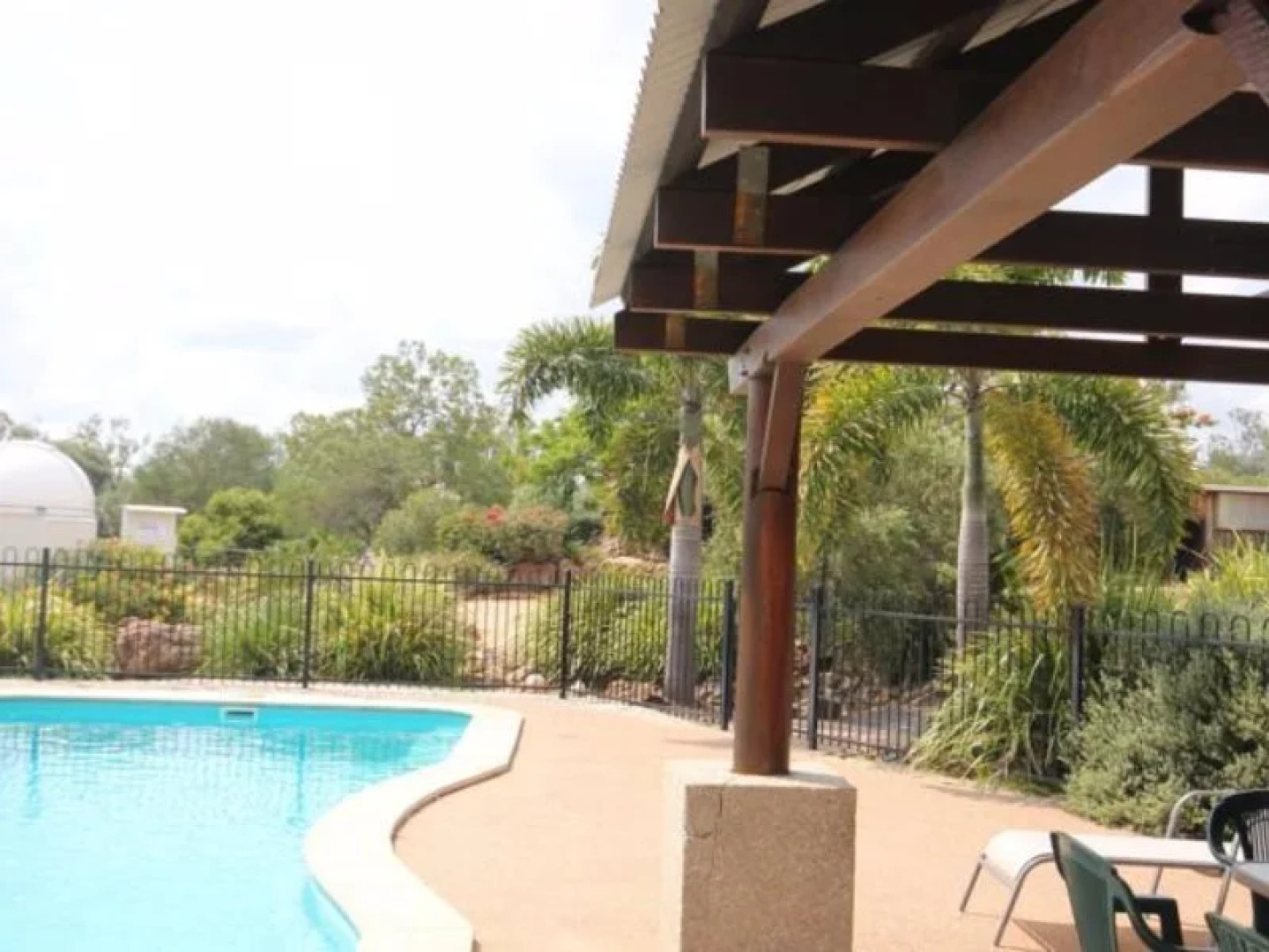 Rubyvale Motel & Holiday Units - An Adults Only Getaway