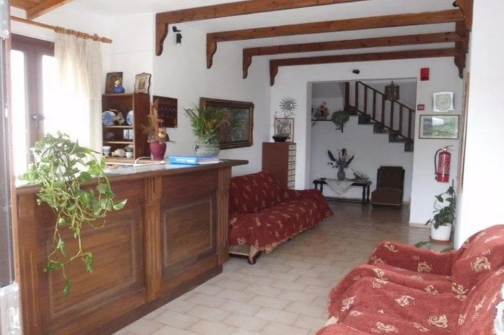 Alekos Rooms and Apartments