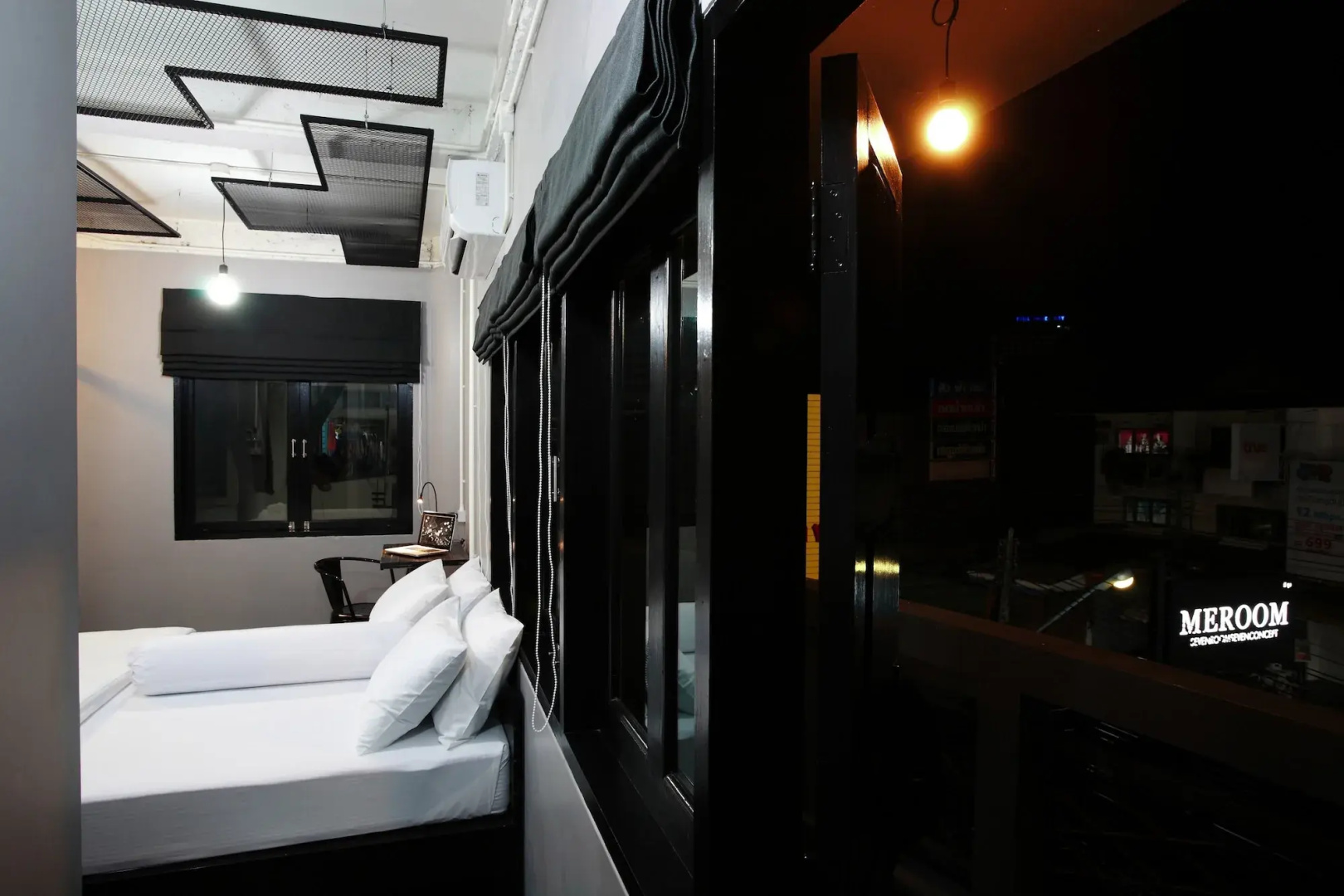 Meroom Hotel