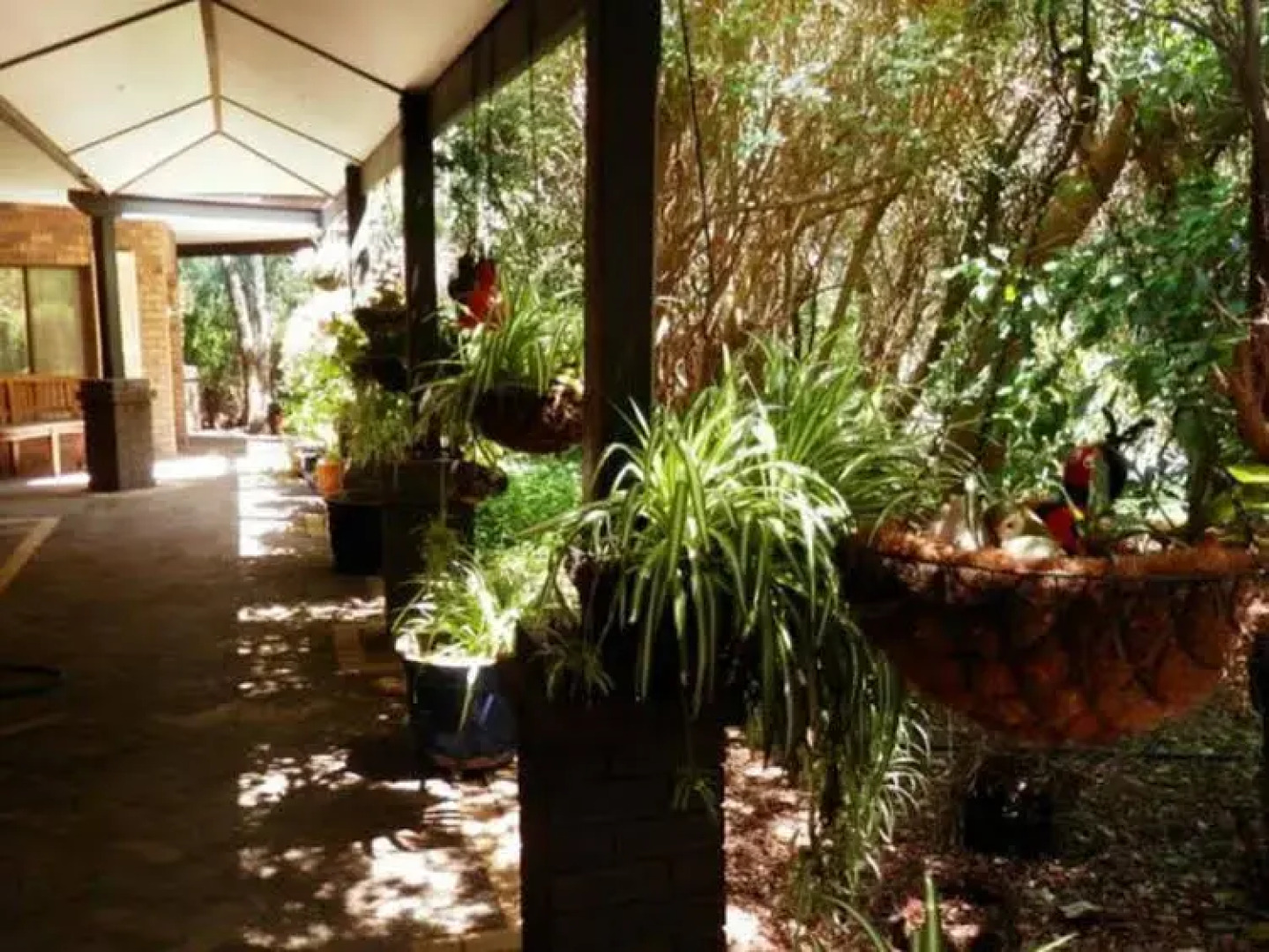 The Hideaway Luxury B&B Retreat