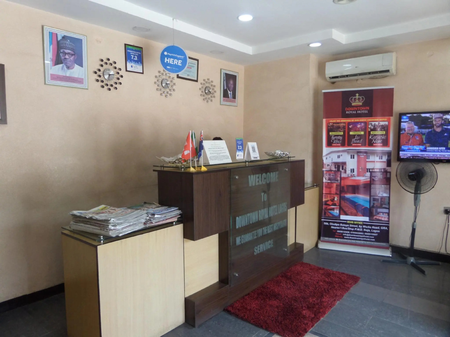 Downtown Royal Hotel