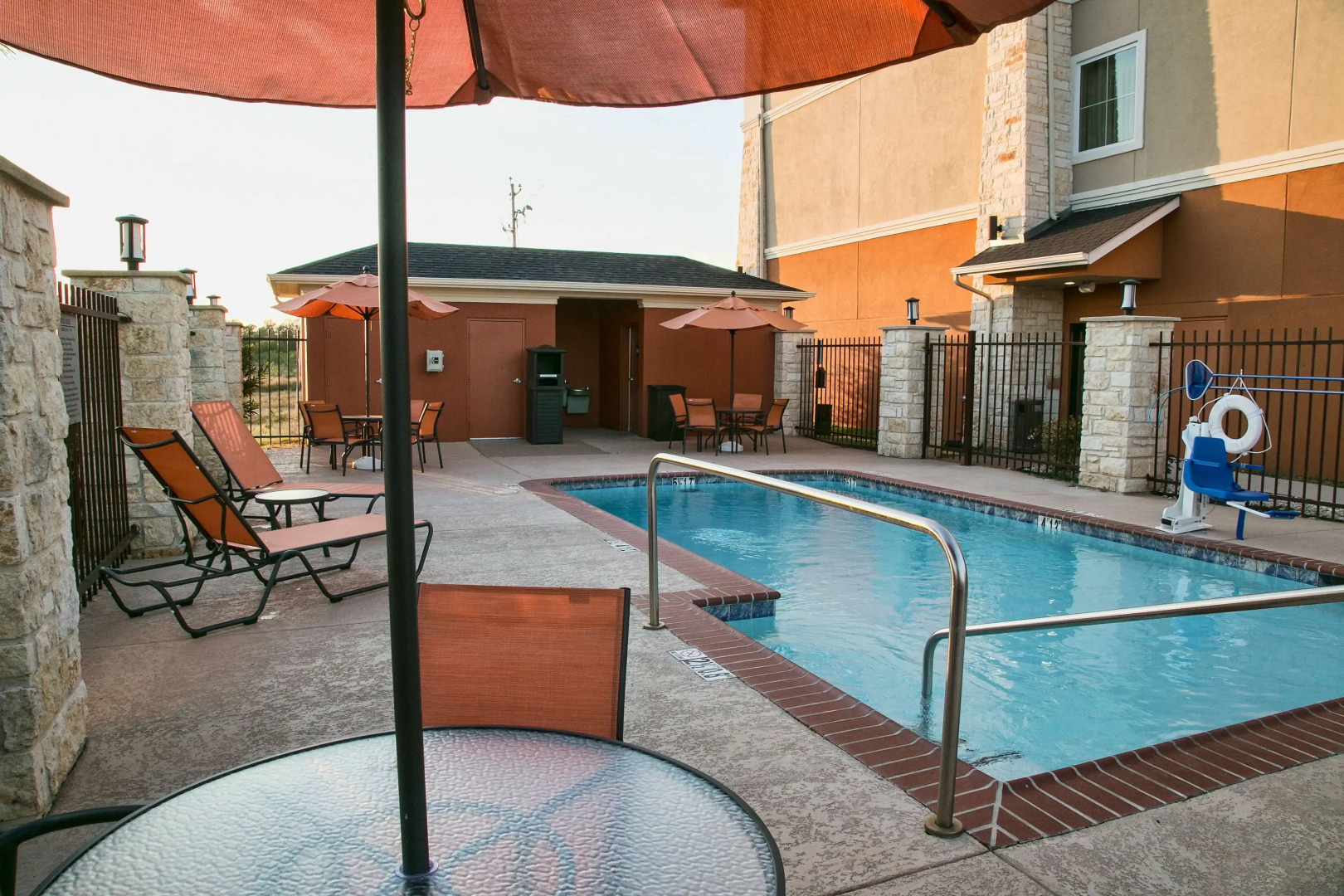 Bestwestern Plus Luling Inn