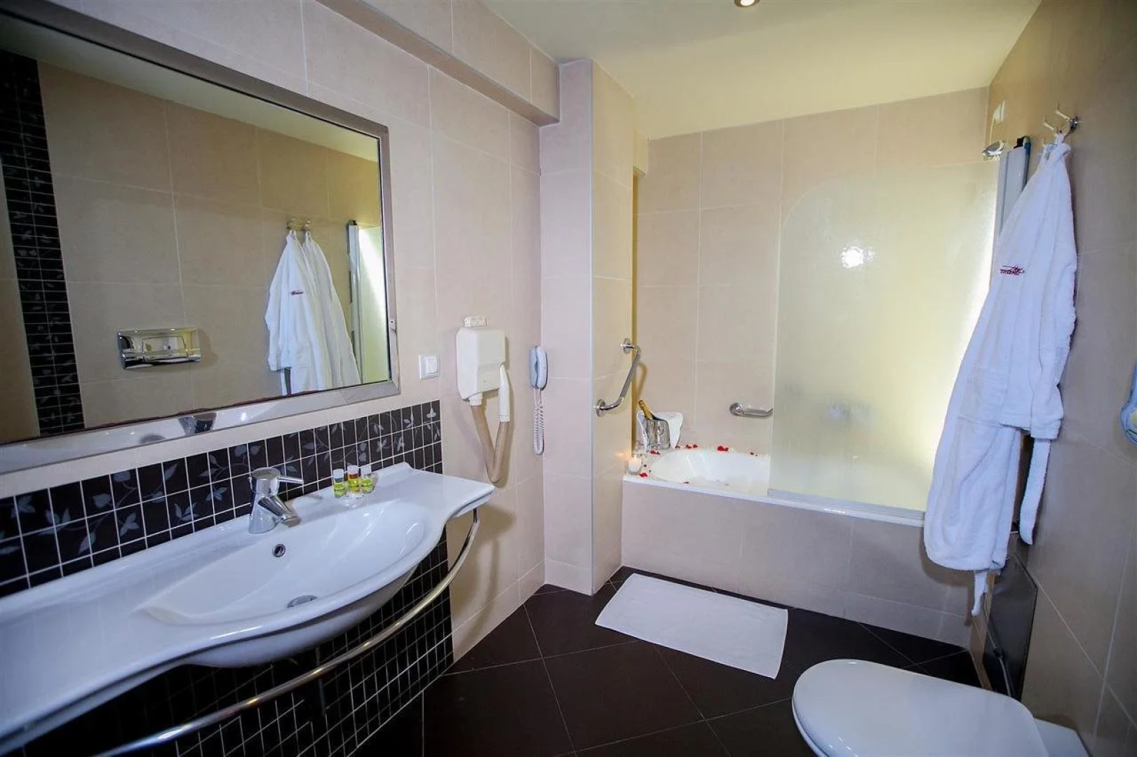 Theoxenia Messolonghi