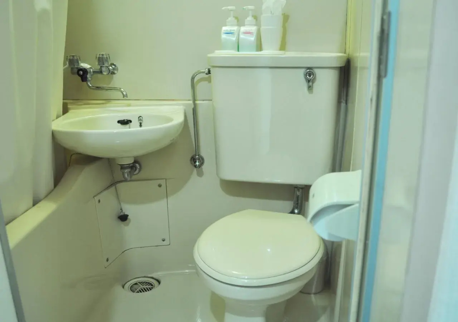 Shizunai City Hotel