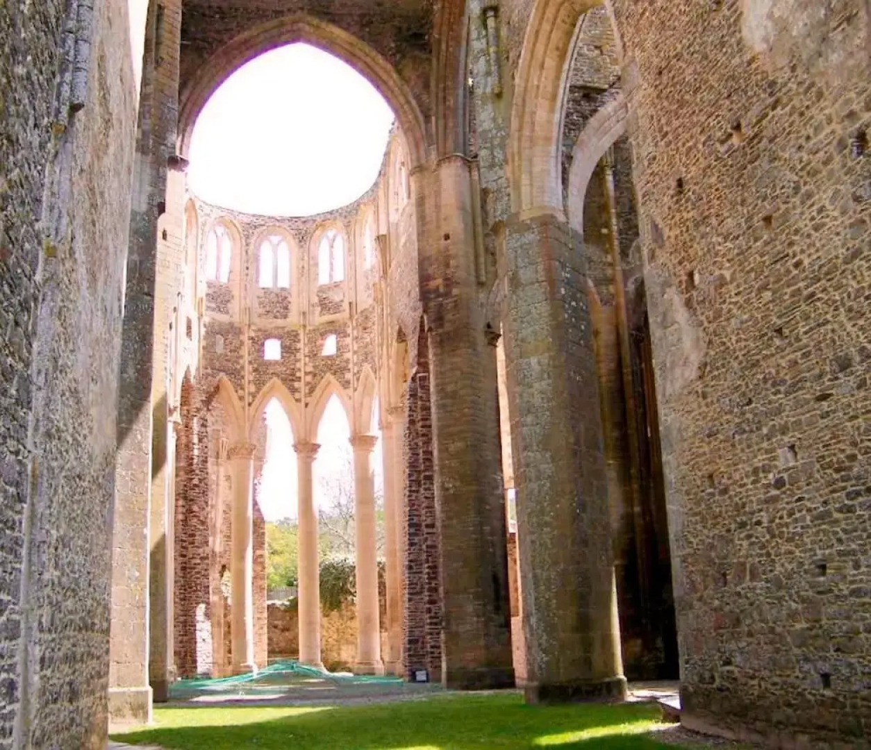 Apartment With one Bedroom in Tourville-sur-sienne, With Enclosed Garden and Wifi - 4 km From the Beach