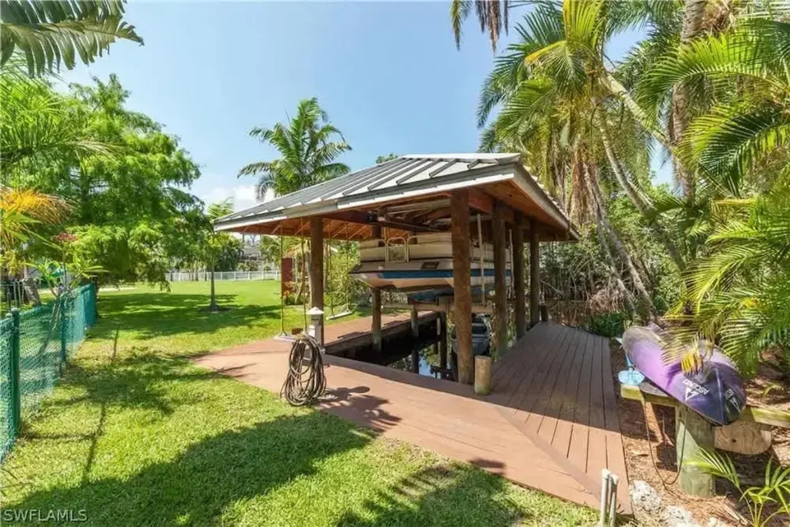 3 br Private Suite in our Waterfront Paradise