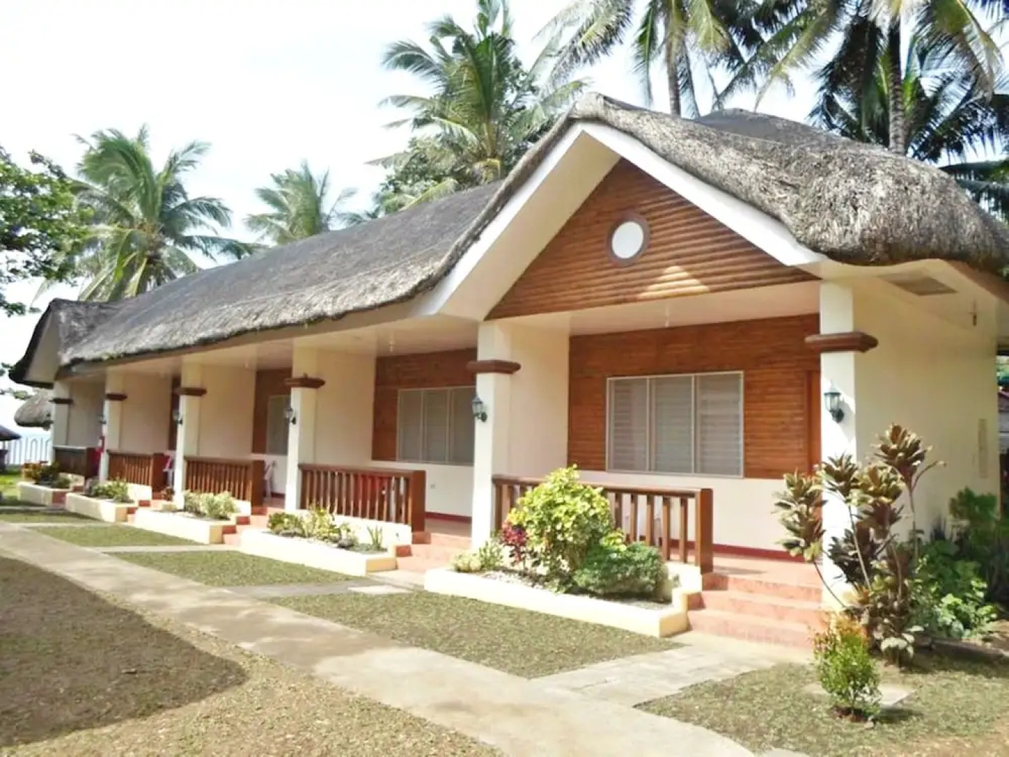 AGM Beachfront Resort & Resto