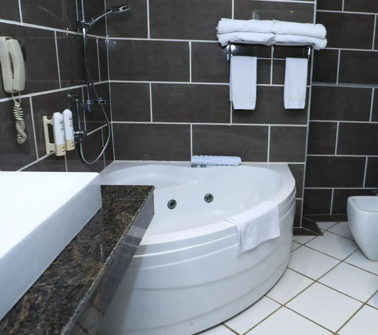 Travellers Beach Hotel & Club