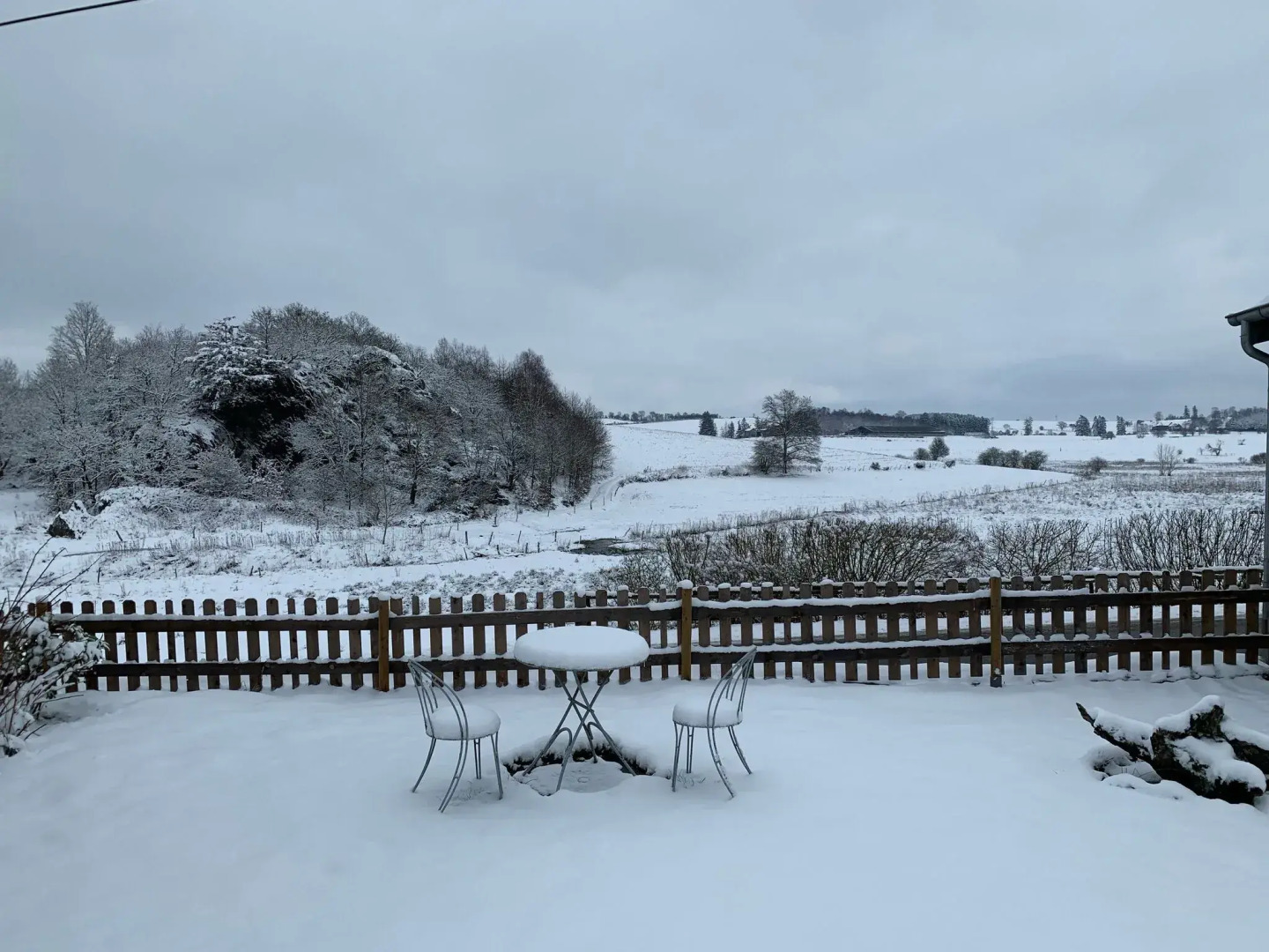 Charming Farmhouse With Large Terrace