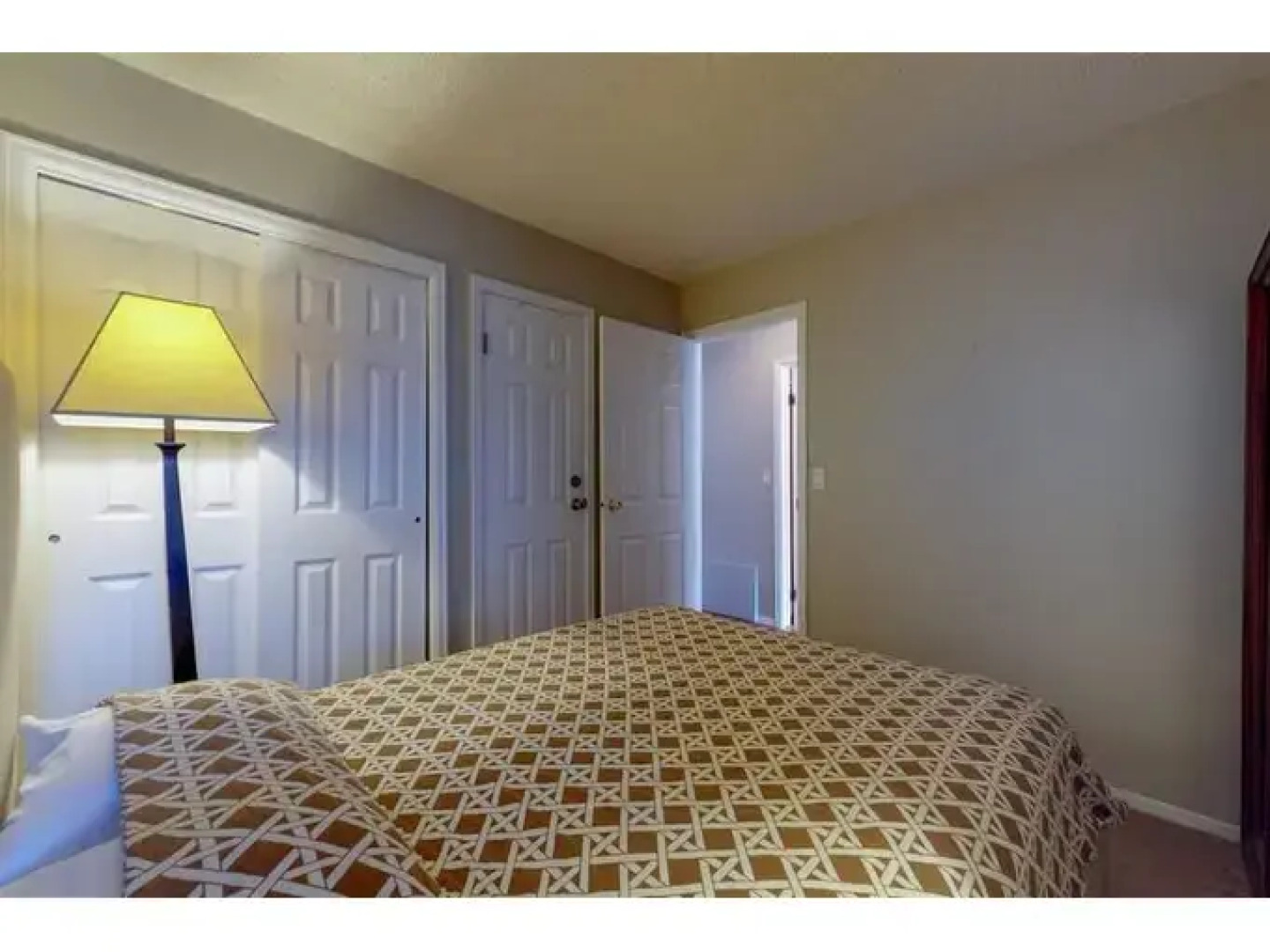 Wildwood Suites Condominiums