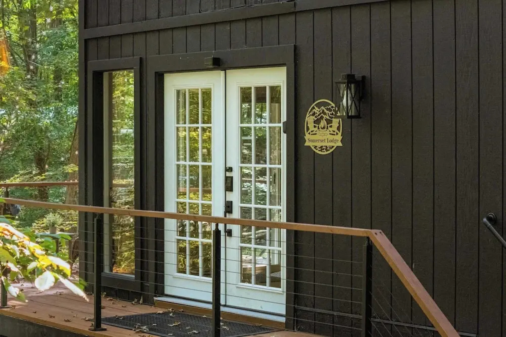 Hot Tub, Lake Access + Community Amenities Somerset Lodge by Avantstay