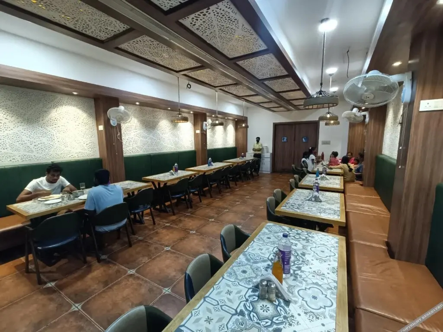 Hotel Akshay Grand