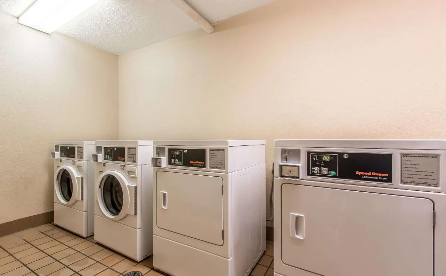 Econo Lodge Inn & Suites Foley - North Gulf Shores