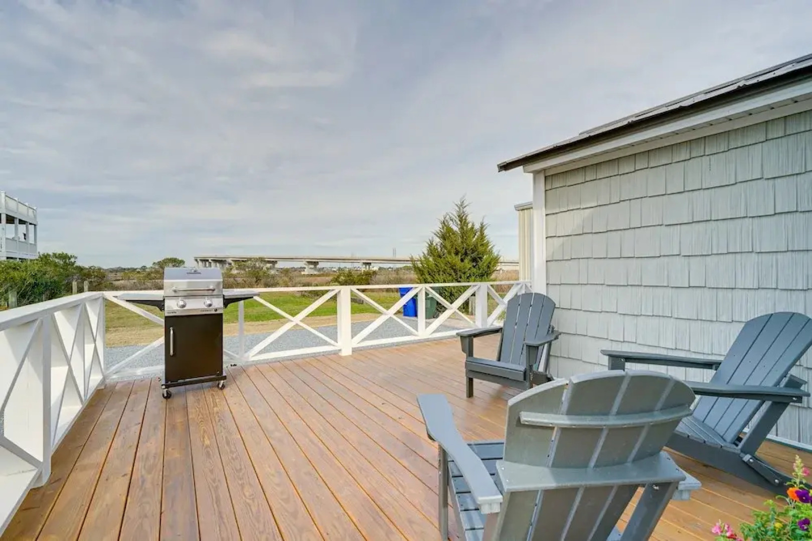 Vintage Surf City Cottage - 132 Steps to Beach!