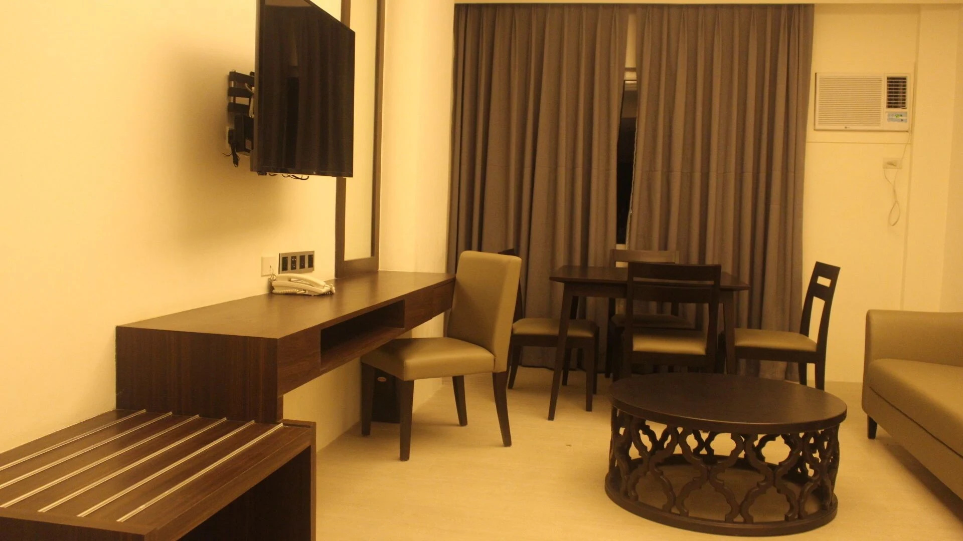 Sotogrande Iloilo Hotel