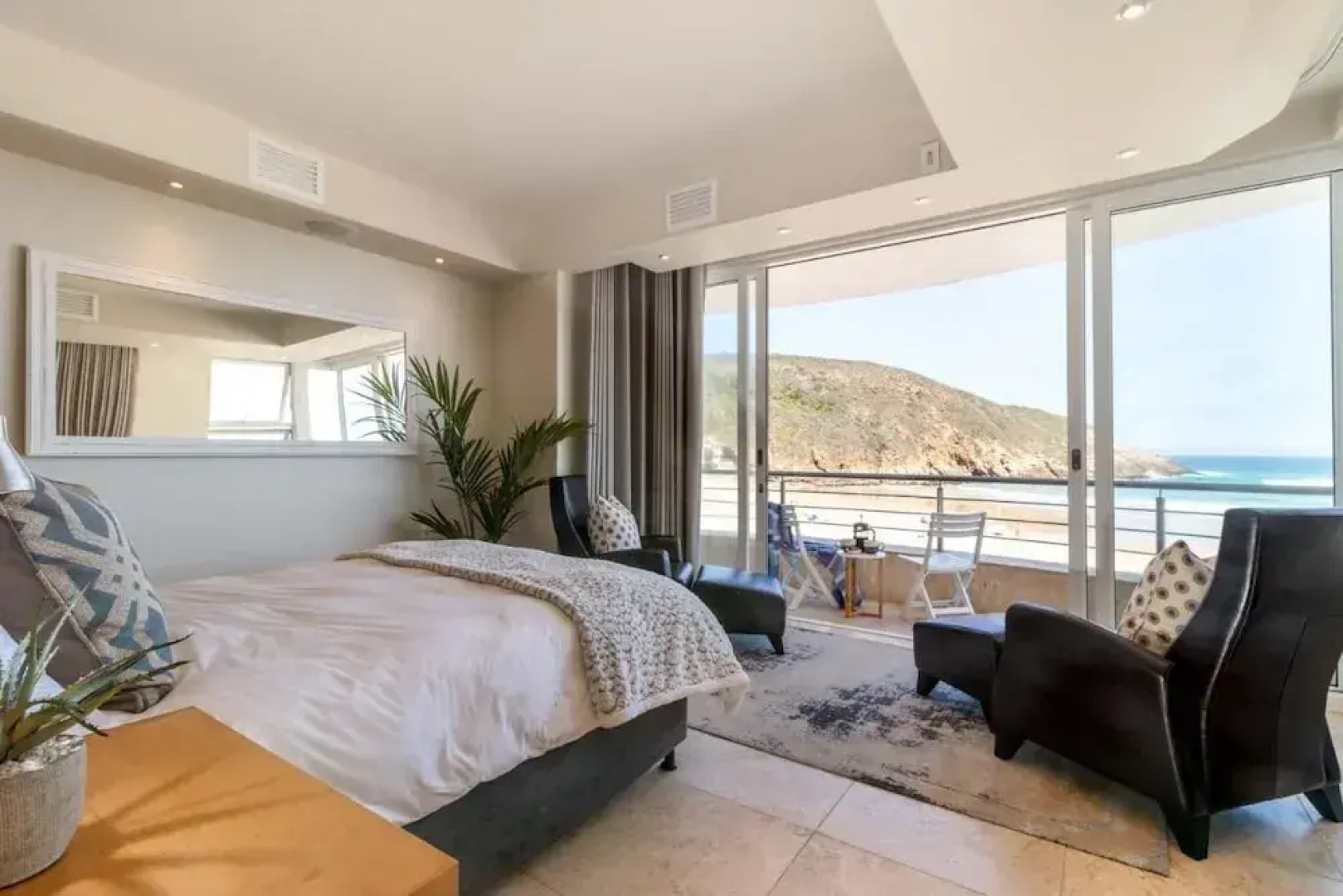 Beautiful Sea Facing Room