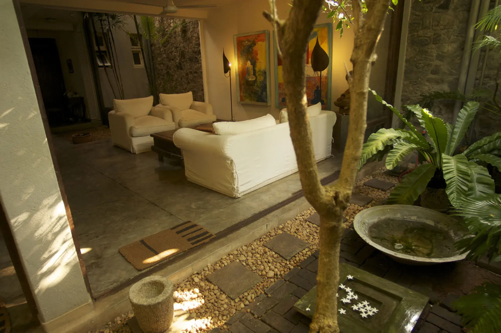 Mount Lodge Boutique Hotel