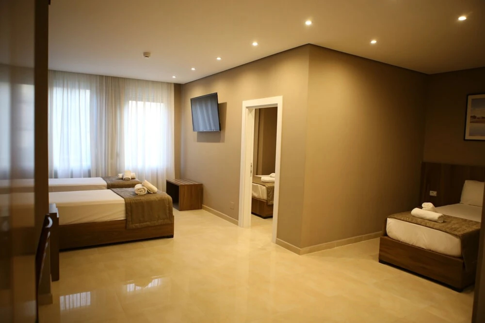 Twin Towers Hotel