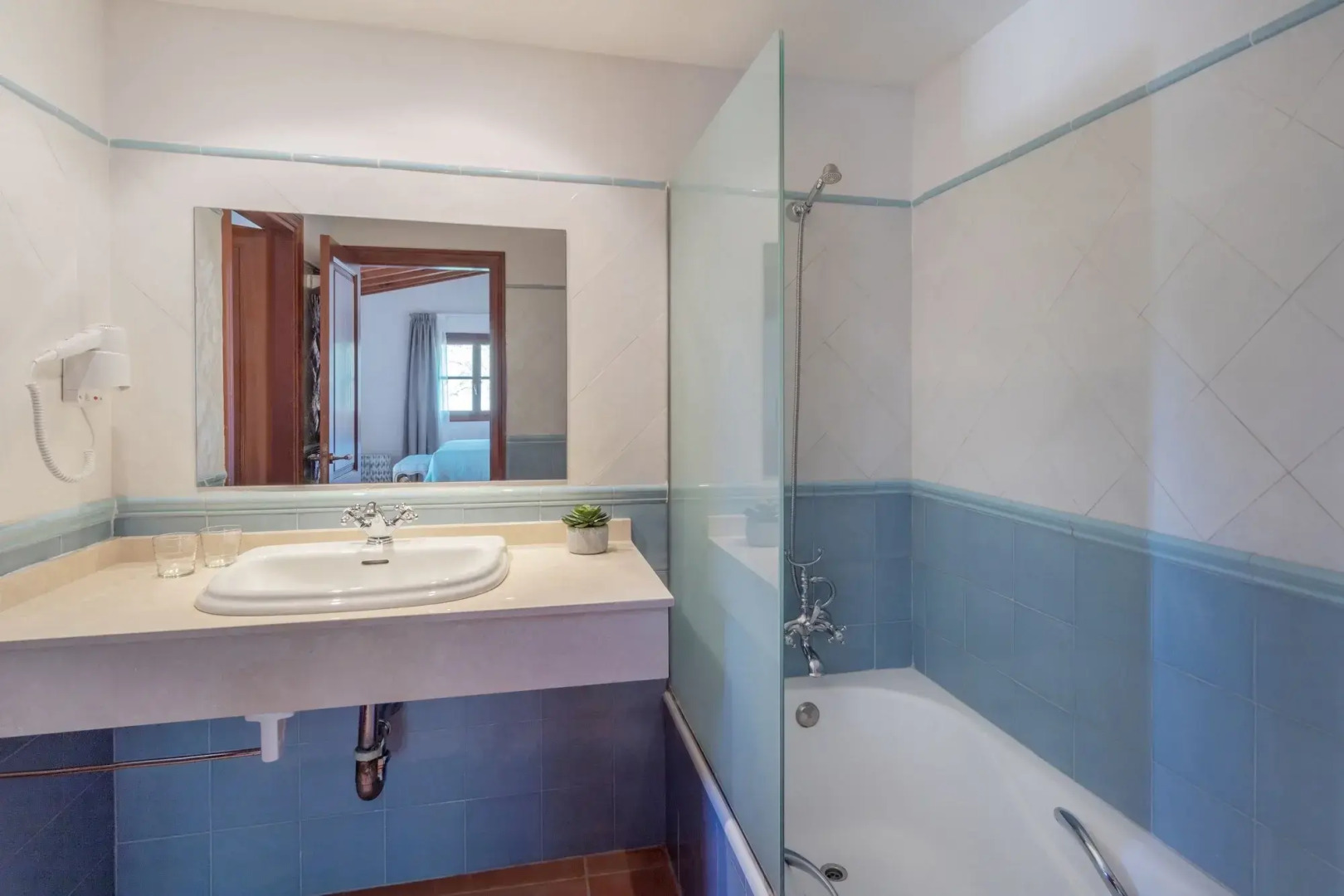 Hotel Rural Es Riquers