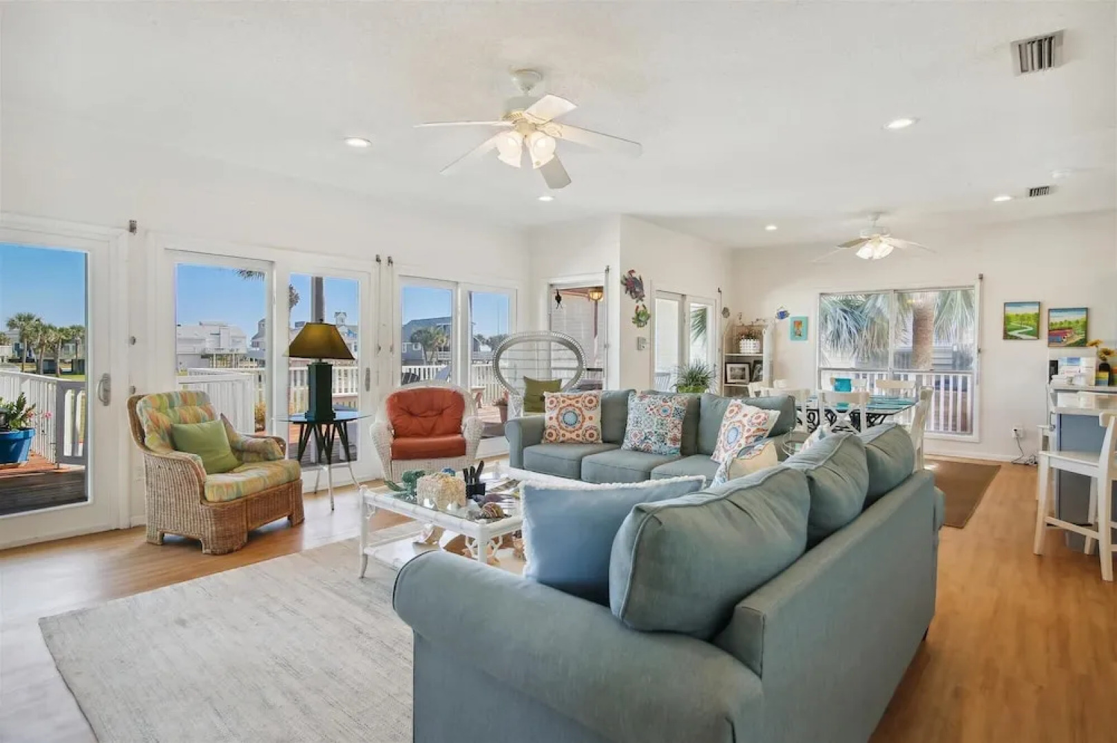 Casa Rosa West by RedAwning