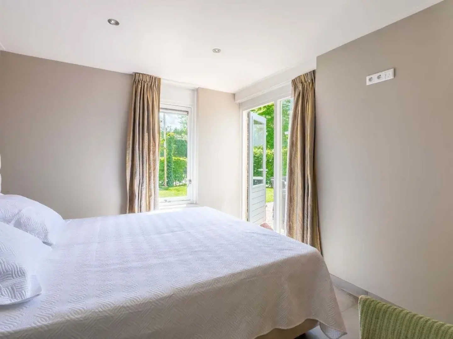 Detached House Zeeland Near Beach