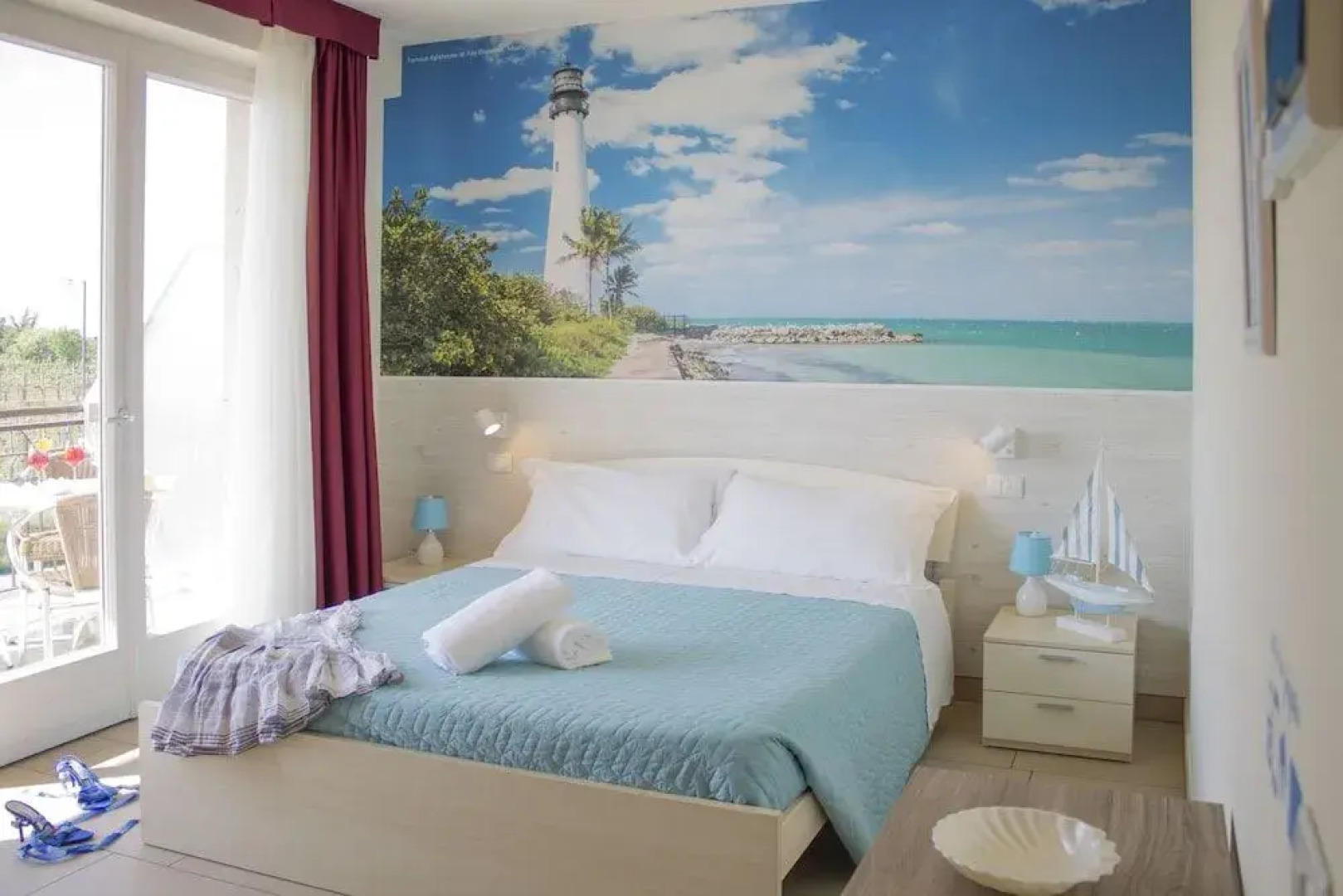 The Lighthouse Rooms