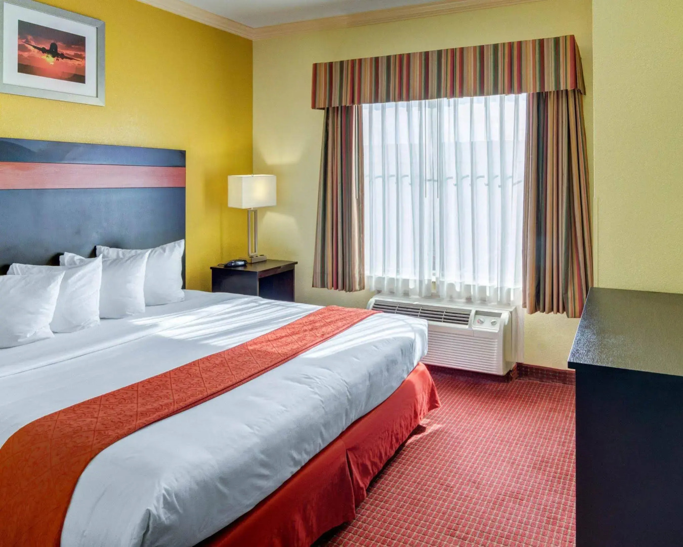 Quality Suites Houston IAH Airport - Beltway 8