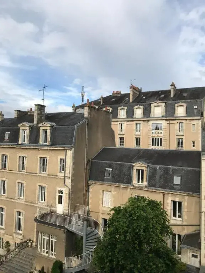 Grand appartement 3 chambres Poitiers coeur de ville