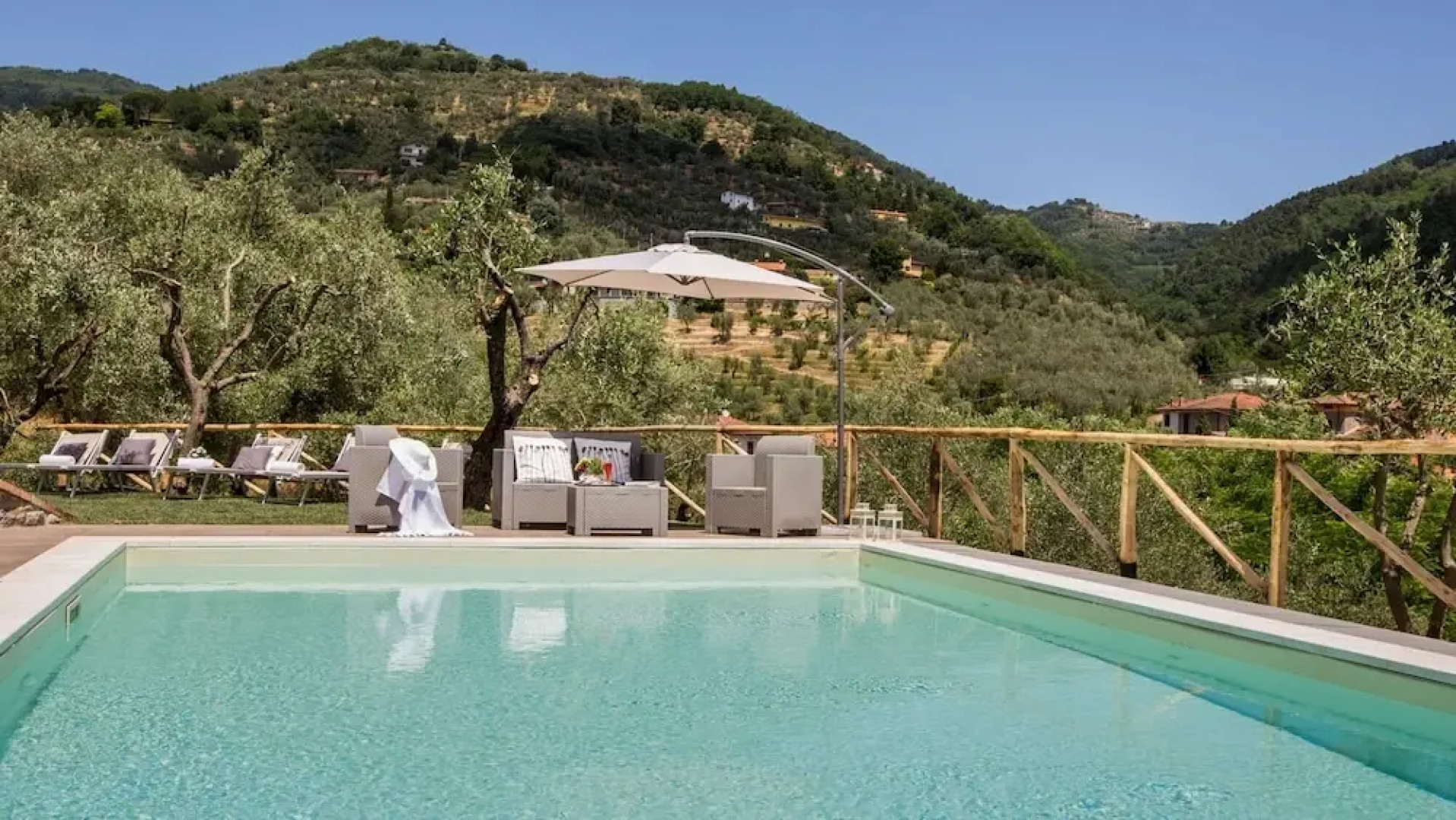 Villa Sissi 10 2 in Massa e Cozzile