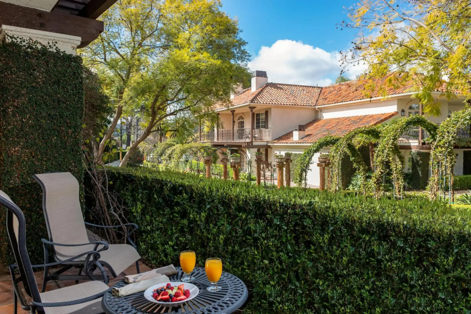 Westlake Village Inn