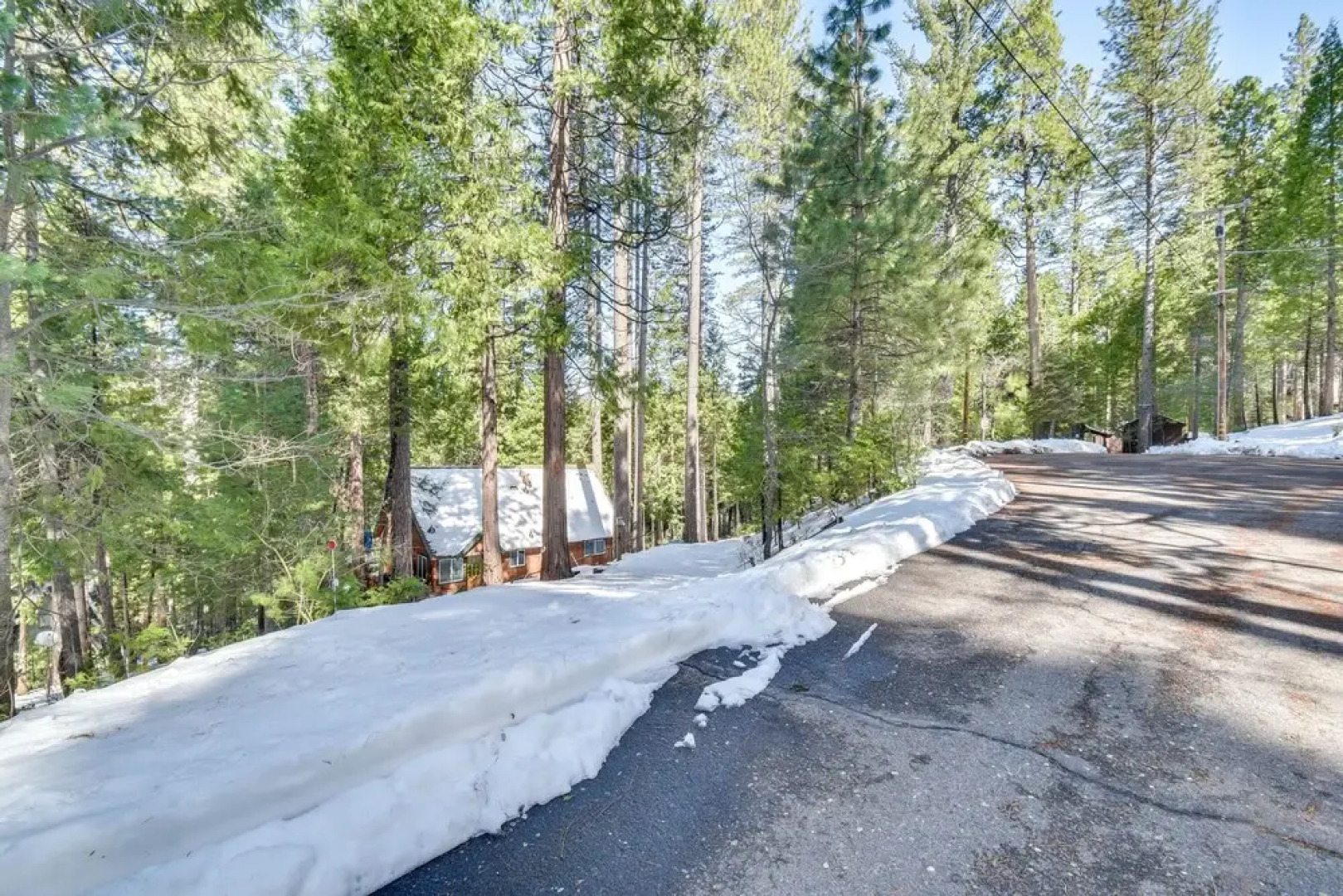 Fire Pit & Lake Access: Dreamy California Cabin!
