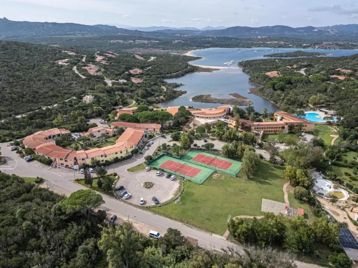 Felix Hotels – Residence Hotel Costa Serena