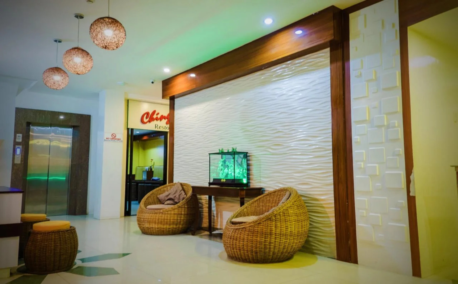 Jade Dragon's Suites