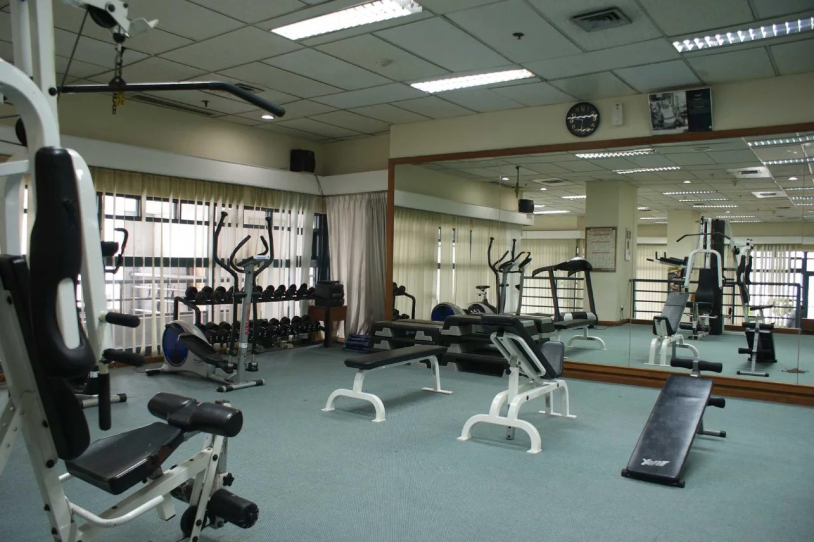 Grand Tropic Suites Hotel