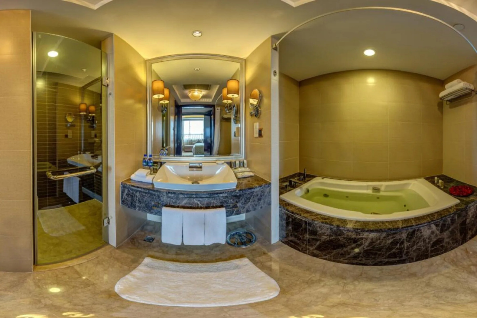 Holiday Inn Yinchuan International Trade Centre